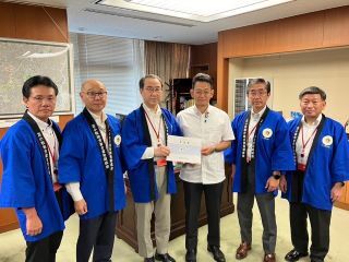 01-02_国交省国場副大臣(掲載用).jpg