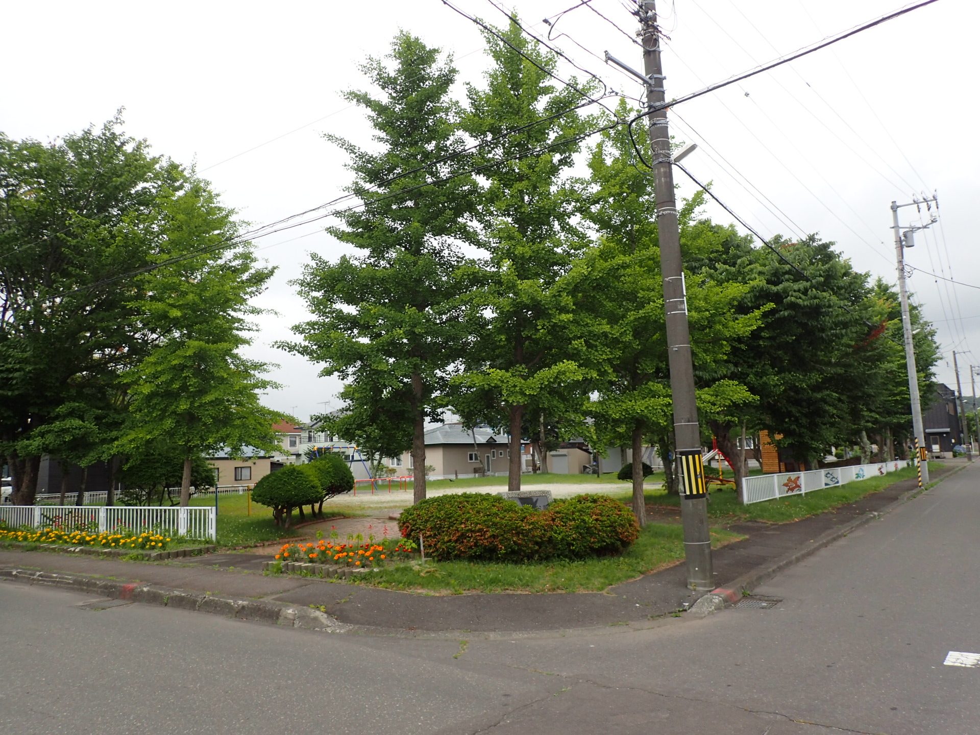 東町2号公園 全景.JPG