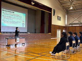 白老東高校講話掲載用.jpg